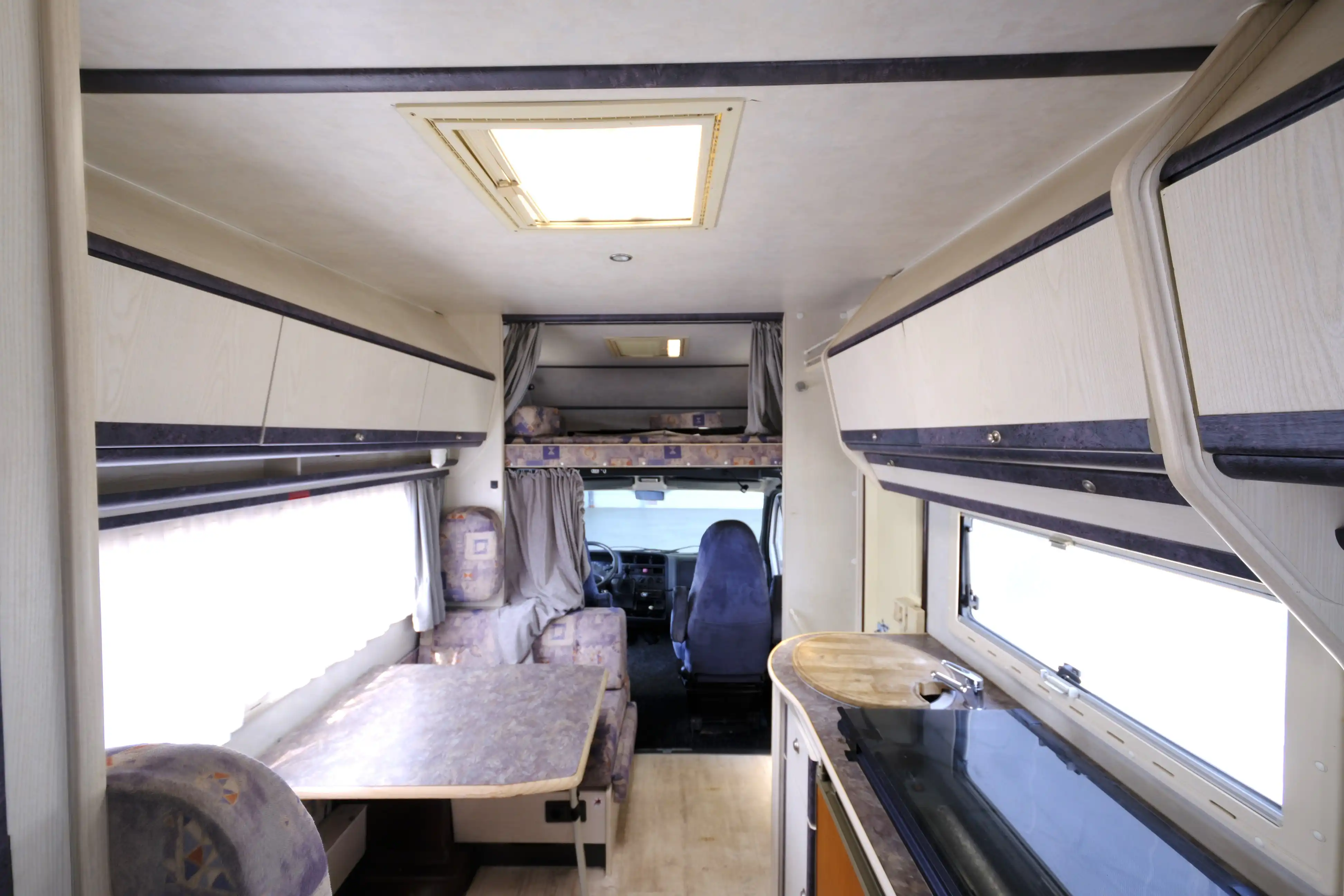 WEINSBERG Meteor 590 DN